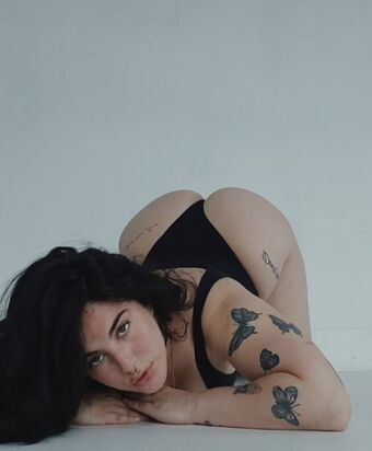 Camiraddd Nude Leaks OnlyFans Photo 7