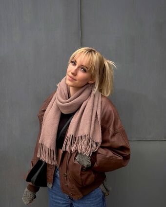 Elenas Caprice Nude Leaks OnlyFans Photo 6