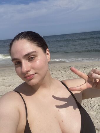 Elisabeth Marchini Nude Leaks OnlyFans Photo 19