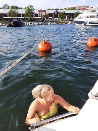 Emilia Linden Nude Leaks OnlyFans Photo 4