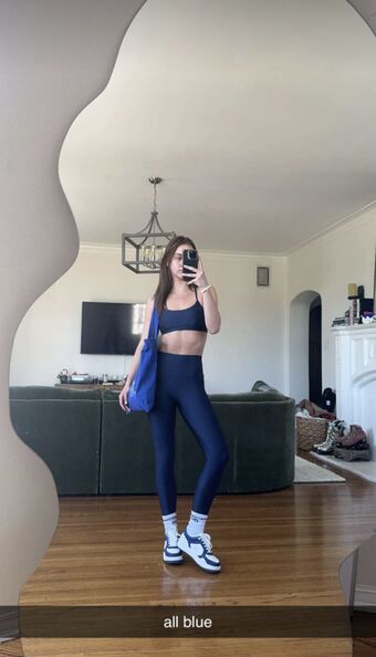 Emma-brooks Nude Leaks OnlyFans Photo 182