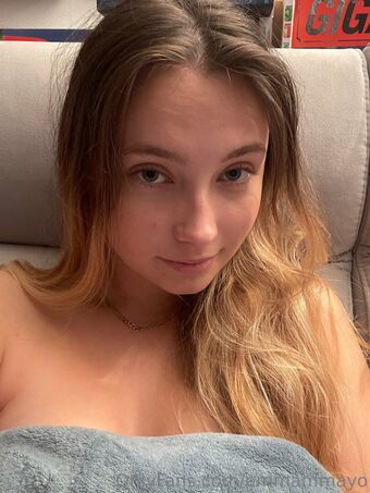 Emma May Nude Leaks OnlyFans Photo 36