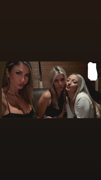 Gonsabella Nude Leaks OnlyFans Photo 17