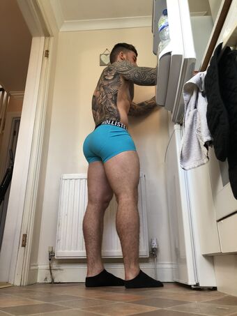 hatts17 Nude Leaks OnlyFans Photo 37