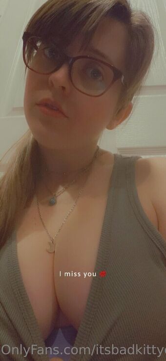 Itsbadkittyof Nude Leaks OnlyFans Photo 15
