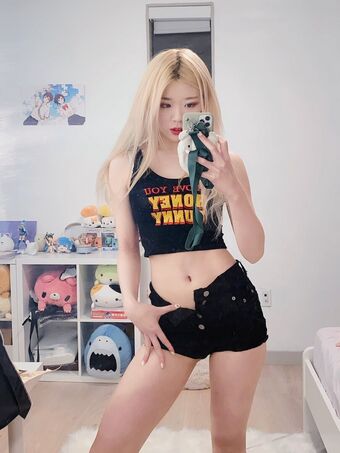 igumdrop Nude Leaks OnlyFans Photo 217