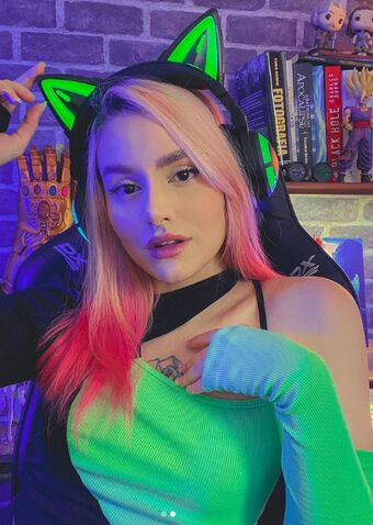 Larie S. Nude Leaks OnlyFans Photo 7