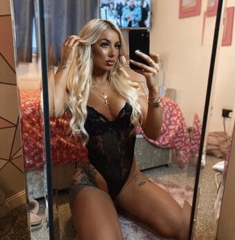 Leah Conroy Nude Leaks OnlyFans Photo 11