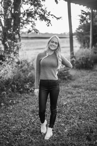 yogirllexi03 Nude Leaks OnlyFans Photo 13