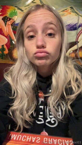 yogirllexi03 Nude Leaks OnlyFans Photo 12