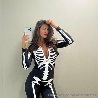 lylastonefree Nude Leaks OnlyFans  – Leaked Models