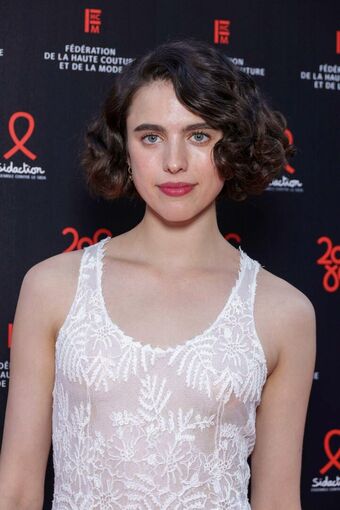 Margaret Qualley Nude Leaks OnlyFans Photo 33