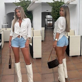 Mia Woodhall Nude Leaks OnlyFans Photo 32