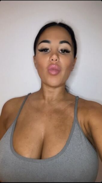 Milla Jasmine Nude Leaks OnlyFans Photo 15