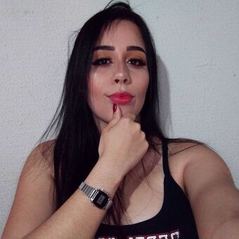 millenecarolina / pesdemillene Nude Leaks OnlyFans  – Leaked Models