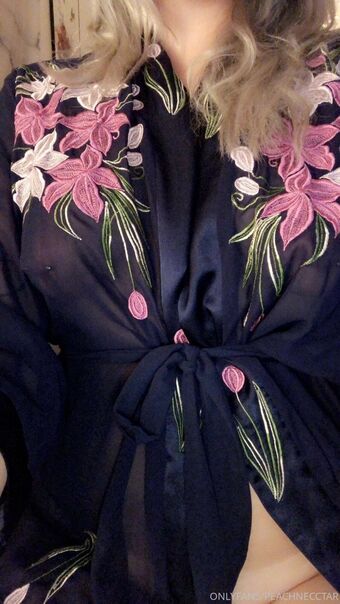 Peach Necctar Nude Leaks OnlyFans Photo 18