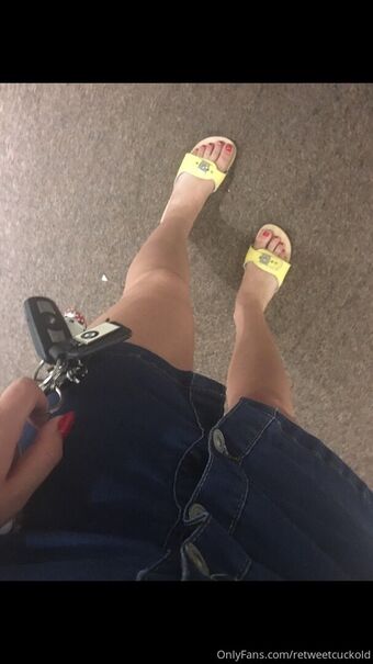 retweetcuckold Nude Leaks OnlyFans  – Leaked Models