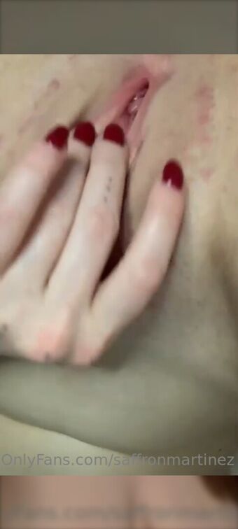 Saffron Martinez Nude Leaks OnlyFans Photo 10