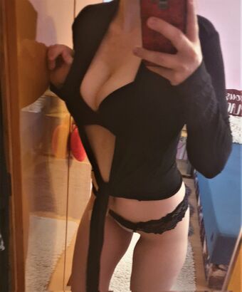 Serena_joy Nude Leaks OnlyFans Photo 2