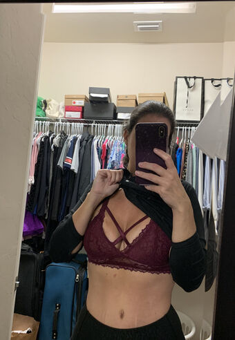 Sexy Wife Nude Leaks OnlyFans Photo 39