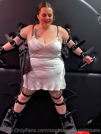 sophieeminxintimate Nude Leaks OnlyFans Photo 15