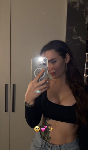 Toma Zhdanova Nude Leaks OnlyFans Photo 6