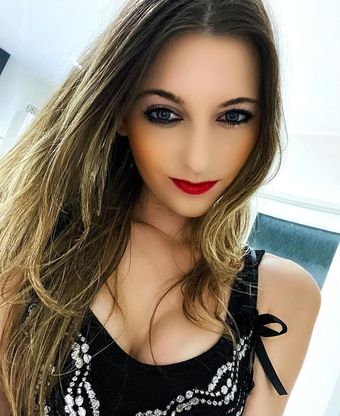 Undercoverme11 Nude Leaks OnlyFans Photo 1