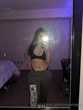 xEmerly / xEmerly_ / xxxEmerly Nude Leaks OnlyFans – Leaked Models