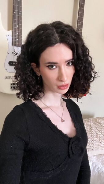 Yishai Nude Leaks OnlyFans Photo 17