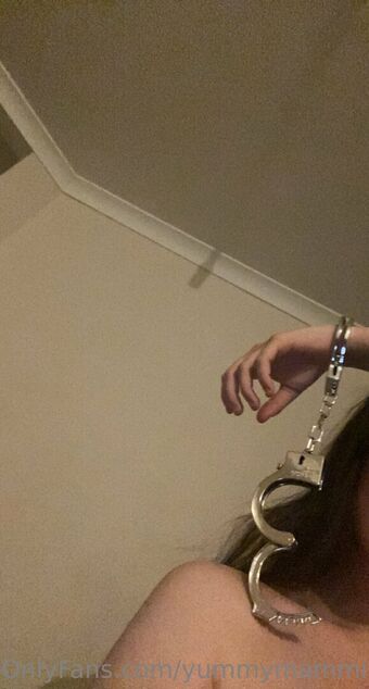 yummymammiii Nude Leaks OnlyFans Photo 9