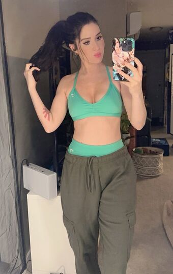 Yunalescka Nude Leaks OnlyFans Photo 11