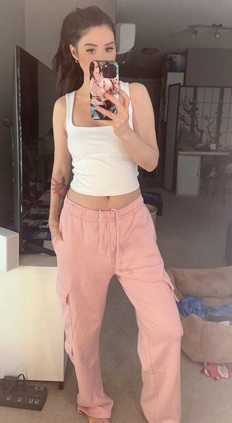 Yunalescka Nude Leaks OnlyFans Photo 13