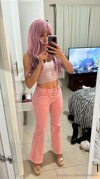 avislovee Nude Leaks OnlyFans Photo 108