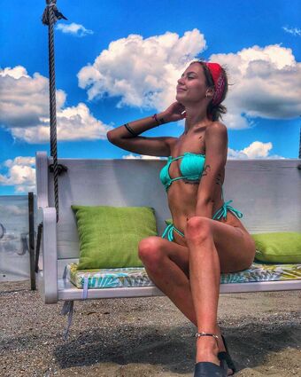 axalrnaed Nude Leaks OnlyFans Photo 9