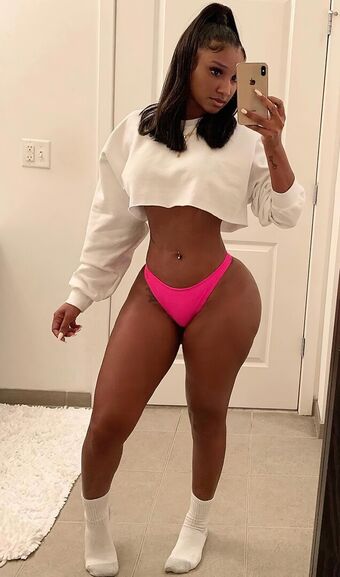 Bernice Burgos Nude Leaks OnlyFans Photo 43