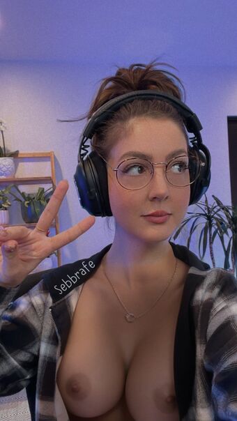 Bnans Nude Leaks OnlyFans Photo 17