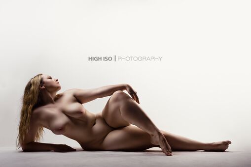 Brecht Apologist Nude Leaks OnlyFans Photo 12