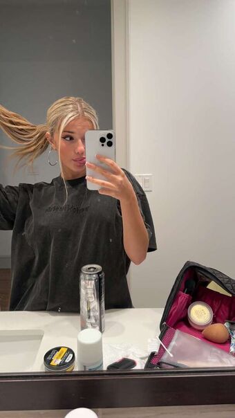 Breckie Hill Nude Leaks OnlyFans Photo 12