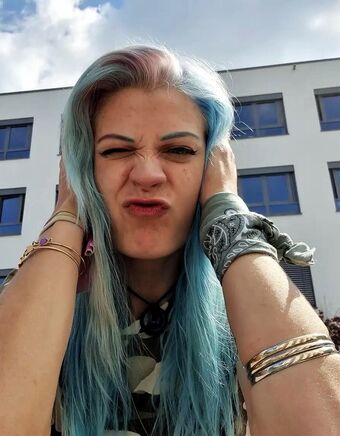 Caroline Haas Nude Leaks OnlyFans Photo 8