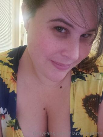 claracrispfree Nude Leaks OnlyFans Photo 19