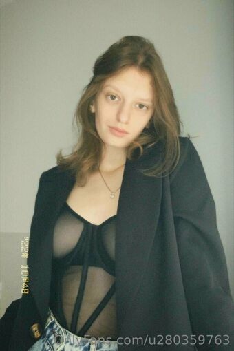 darynaox Nude Leaks OnlyFans Photo 11