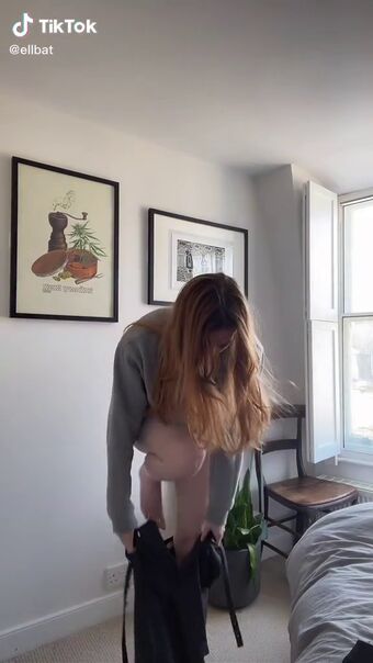 Ellbat Nude Leaks OnlyFans Photo 14