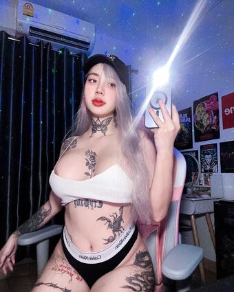 ellekampong Nude Leaks OnlyFans Photo 17