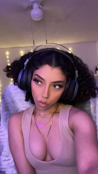 Empress Mirai Nude Leaks OnlyFans Photo 2