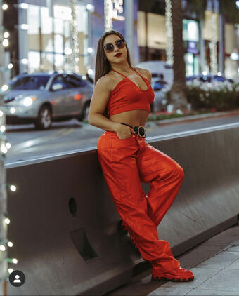 Enola Bedard Nude Leaks OnlyFans Photo 3