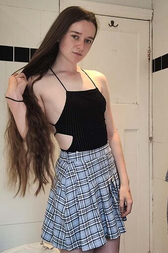 ff1nnl3y Nude Leaks OnlyFans Photo 2