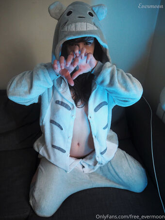 free_evermoon Nude Leaks OnlyFans Photo 18