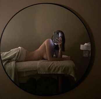 Ginevra Mavilla Nude Leaks OnlyFans Photo 5