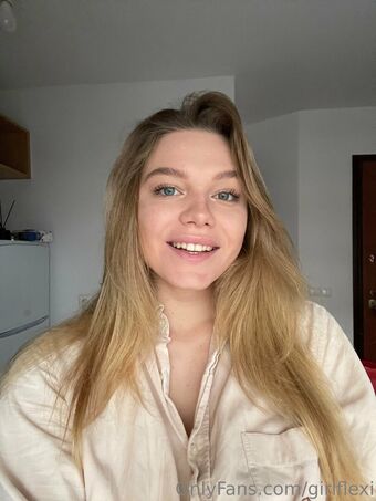 girlflexi Nude Leaks OnlyFans Photo 31