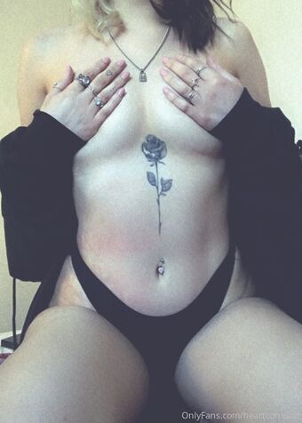 heartcompact Nude Leaks OnlyFans Photo 3